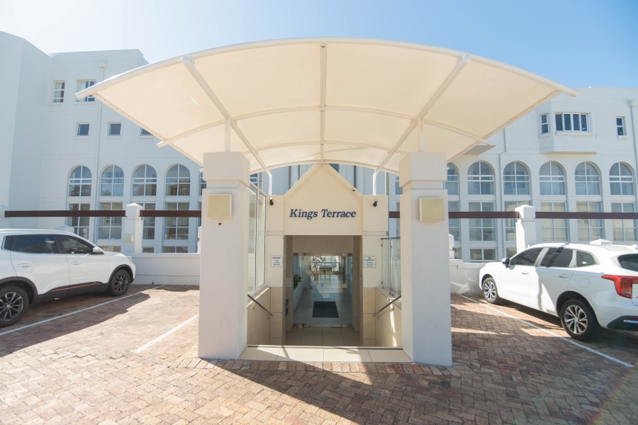 2 Bedroom Property for Sale in Summerstrand Eastern Cape